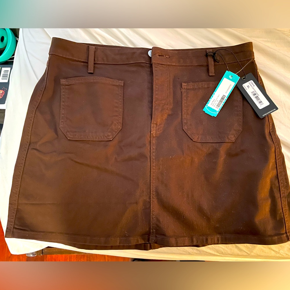 Stitch Fix New, Tags On Brown Skirt XL (size 12)